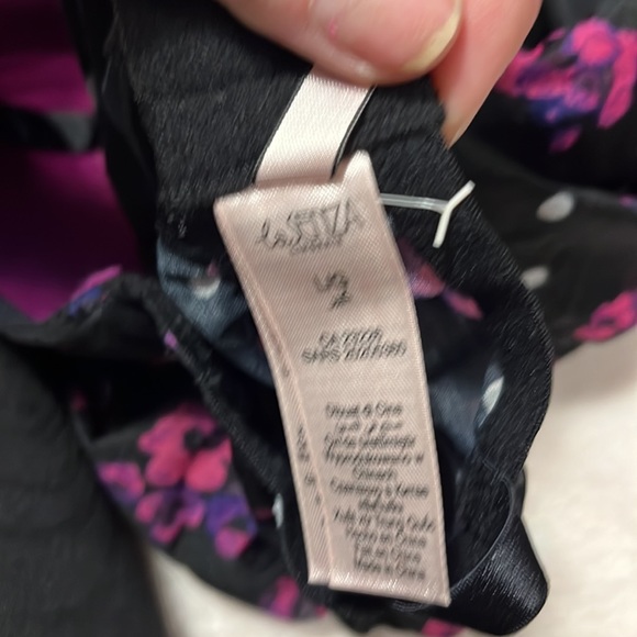 Cute floral print with bows. - Picture 5 of 5